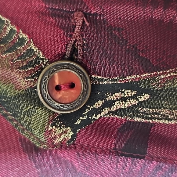 Red Vintage Vest with Humming Bird Pattern. Size XL. 100% Silk. Lovely - Picture 3 of 12